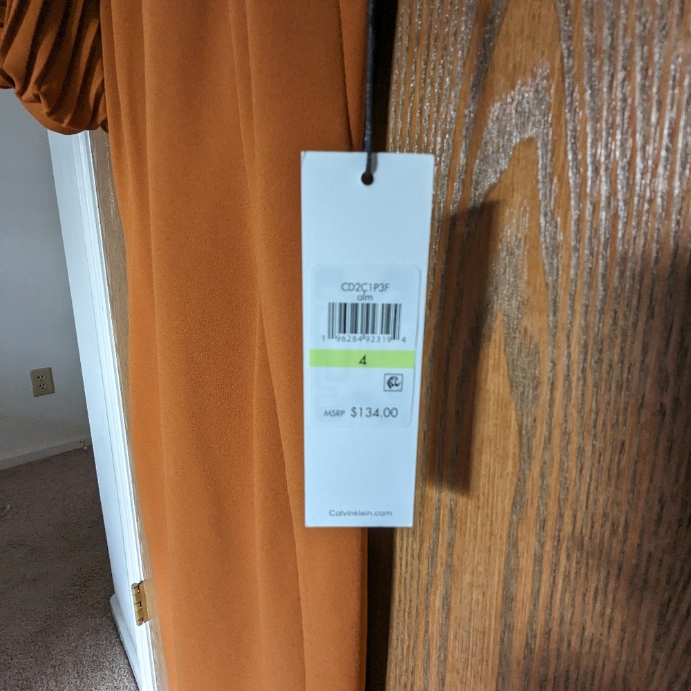 Calvin Klein NWT Dress Size 4